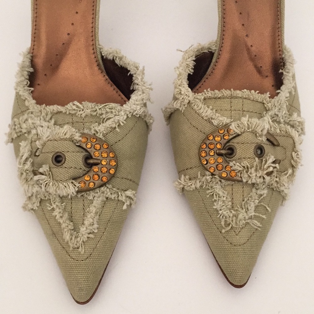 NWT Richard Tyler distressed fringe pumps - Picture 4 of 11